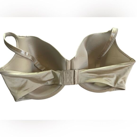 Playtex
Women's Love My Curves Modern Underwire T-Shirt Bra, Style4848 size44DDD - Picture 2 of 4